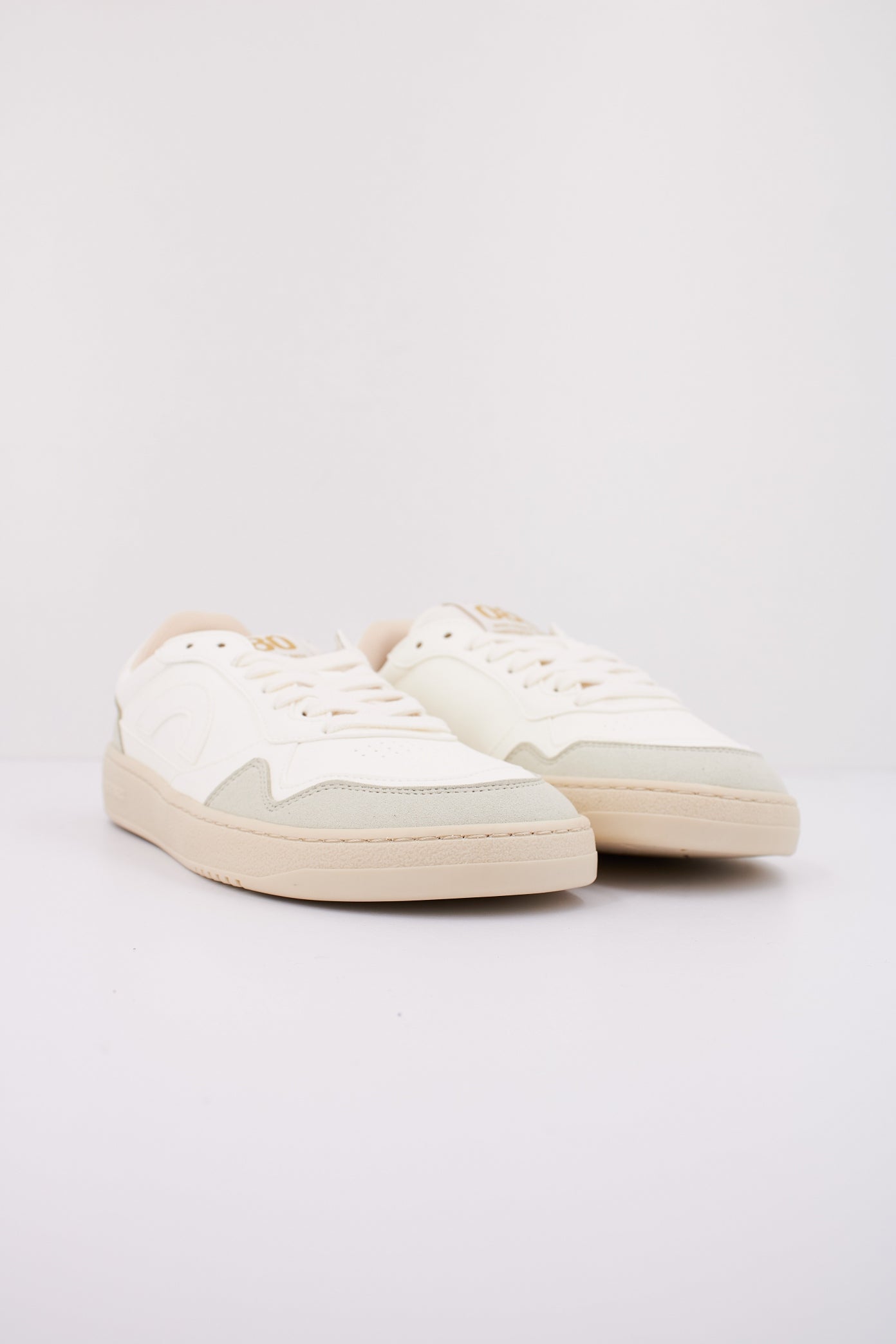 OHNE PROJECT BAREFOOT en color BLANCO (2)