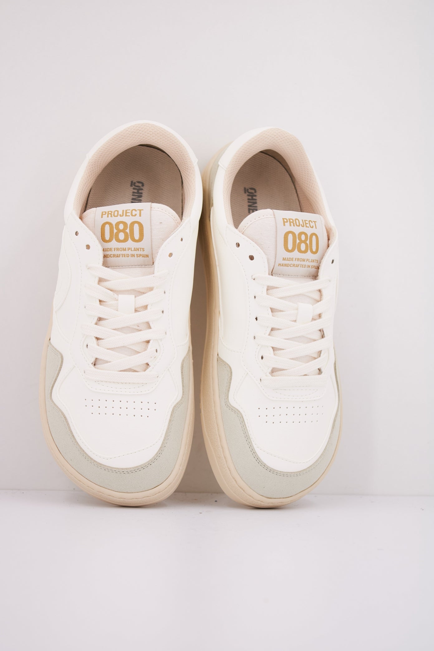 OHNE PROJECT BAREFOOT en color BLANCO (3)