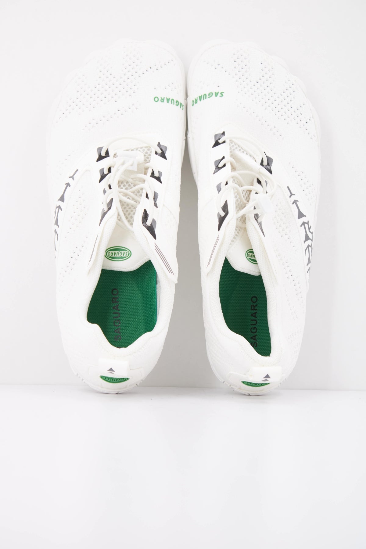 SAGUARO FREE I en color BLANCO (3)