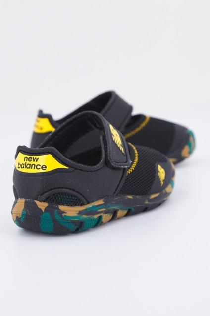 NEW BALANCE IO CK KIDS en color NEGRO (3)