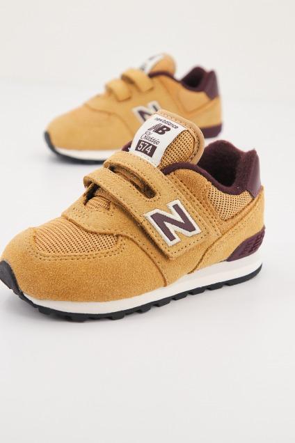 NEW BALANCE IV BF en color MARRON CLARO (2)
