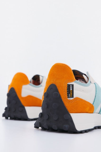 NEW BALANCE WN LIFESTYLE en color BEIS (3)