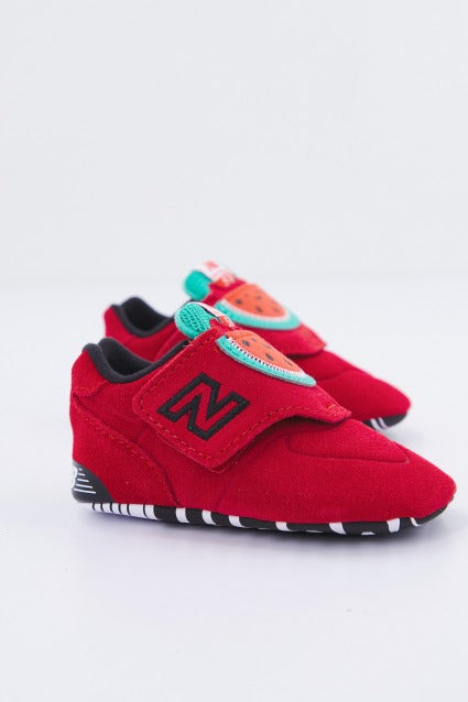 NEW BALANCE CV FRR en color ROJO (1)