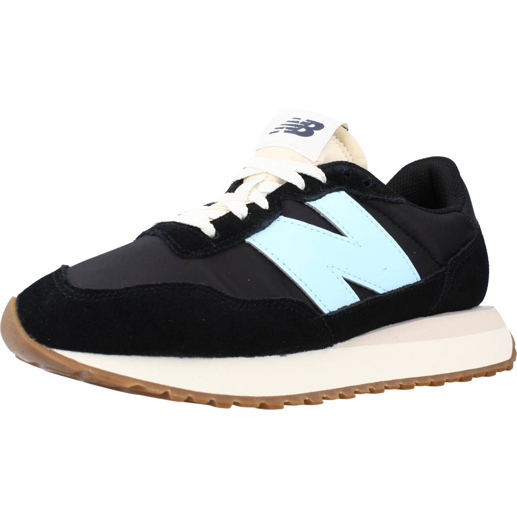 NEW BALANCE WS GD en color NEGRO (4)