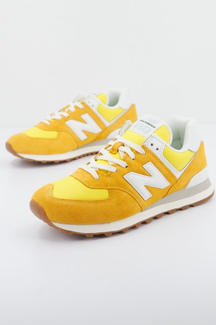 NEW BALANCE U RC en color NARANJA (2)