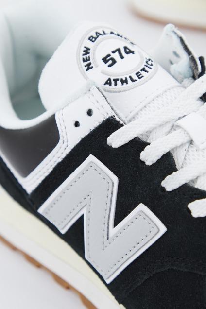 NEW BALANCE U UG en color NEGRO (4)