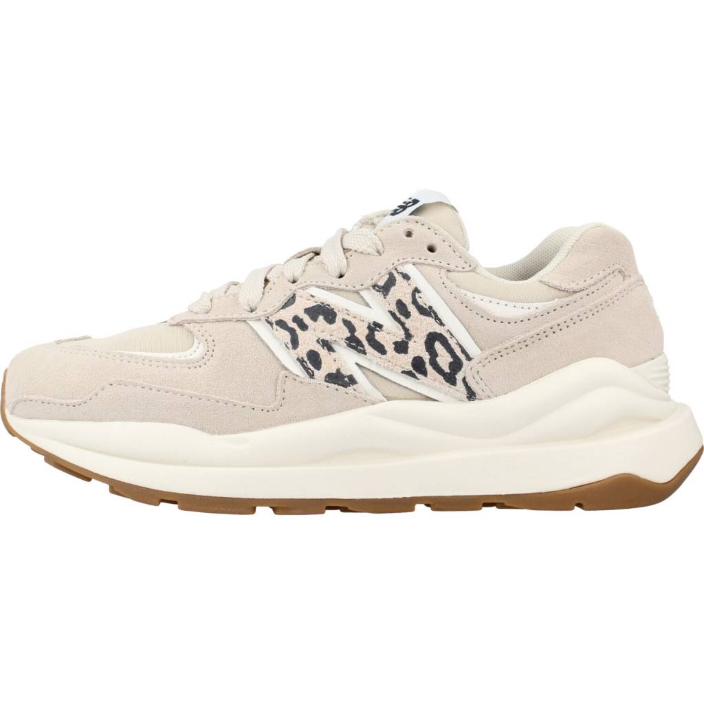 NEW BALANCE W APB en color BEIS (5)