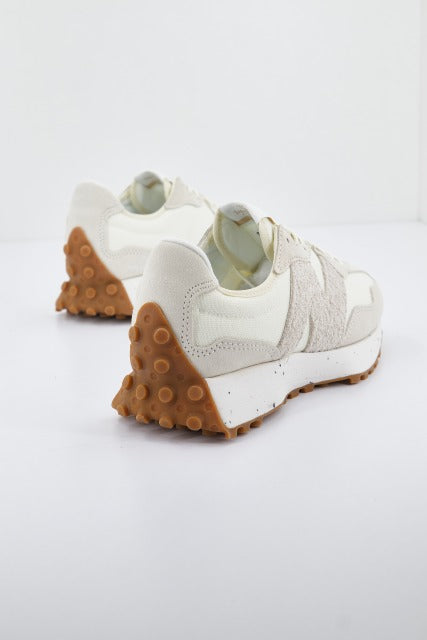 NEW BALANCE SO LIFESTYLE SUSTAINBLE en color BEIS (3)