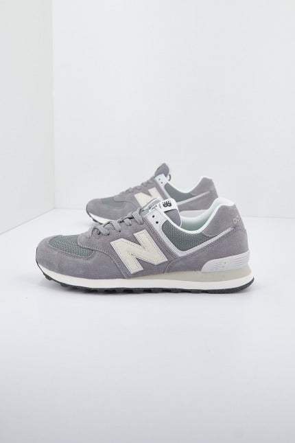 NEW BALANCE U UL en color GRIS (3)