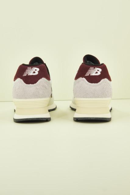 NEW BALANCE U YR en color BEIS (3)