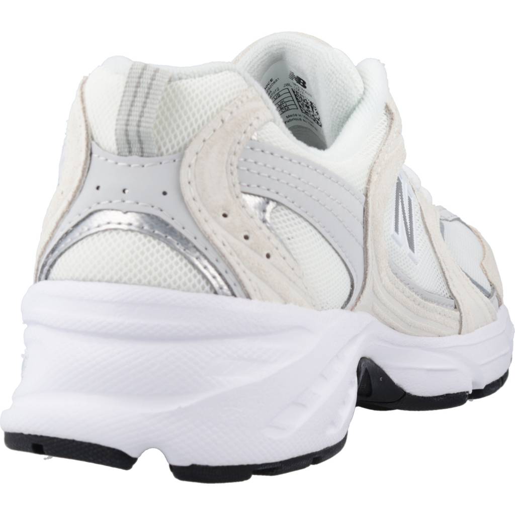 NEW BALANCE LIFESTYLE en color BEIS (3)