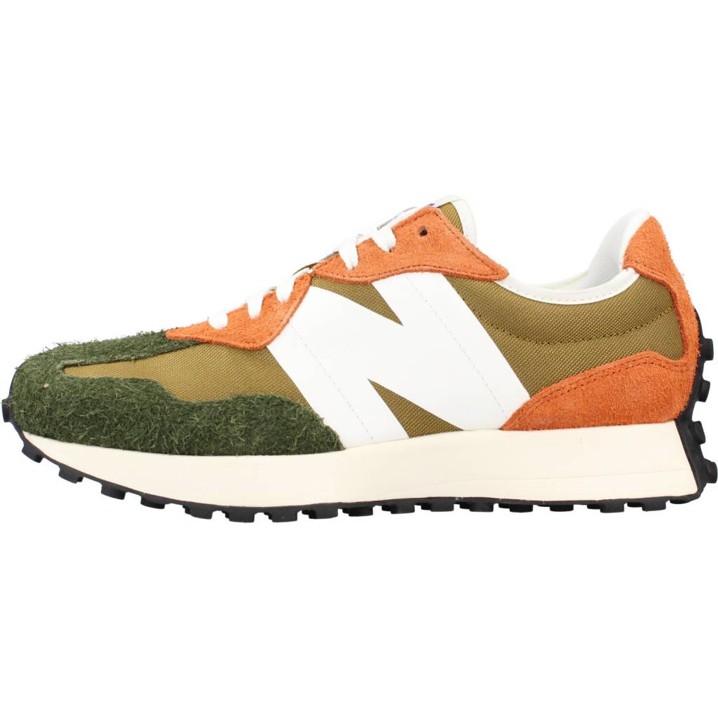 NEW BALANCE MS HC en color VERDE (5)