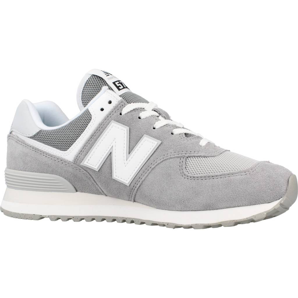 NEW BALANCE U FGR en color GRIS (6)