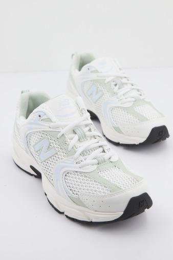 NEW BALANCE MR ZO RETRO V en color BLANCO (1)