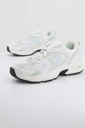 NEW BALANCE MR ZO RETRO V en color BLANCO (2)
