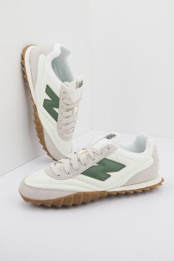 NEW BALANCE URC SN LIFESTYLE en color BEIS (1)