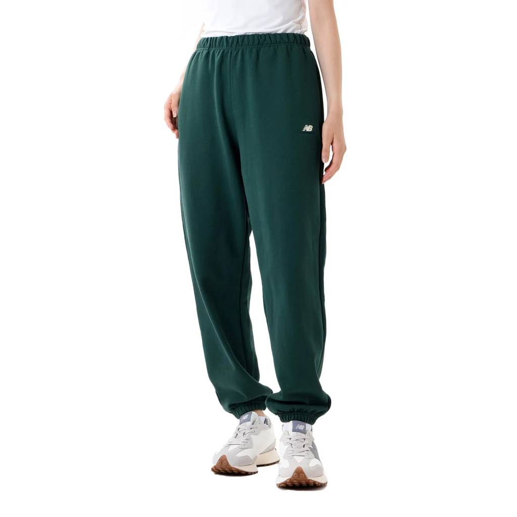 NEW BALANCE ATHLETICS REMASTERED FRENCH TERRY PANT en color VERDE (4)
