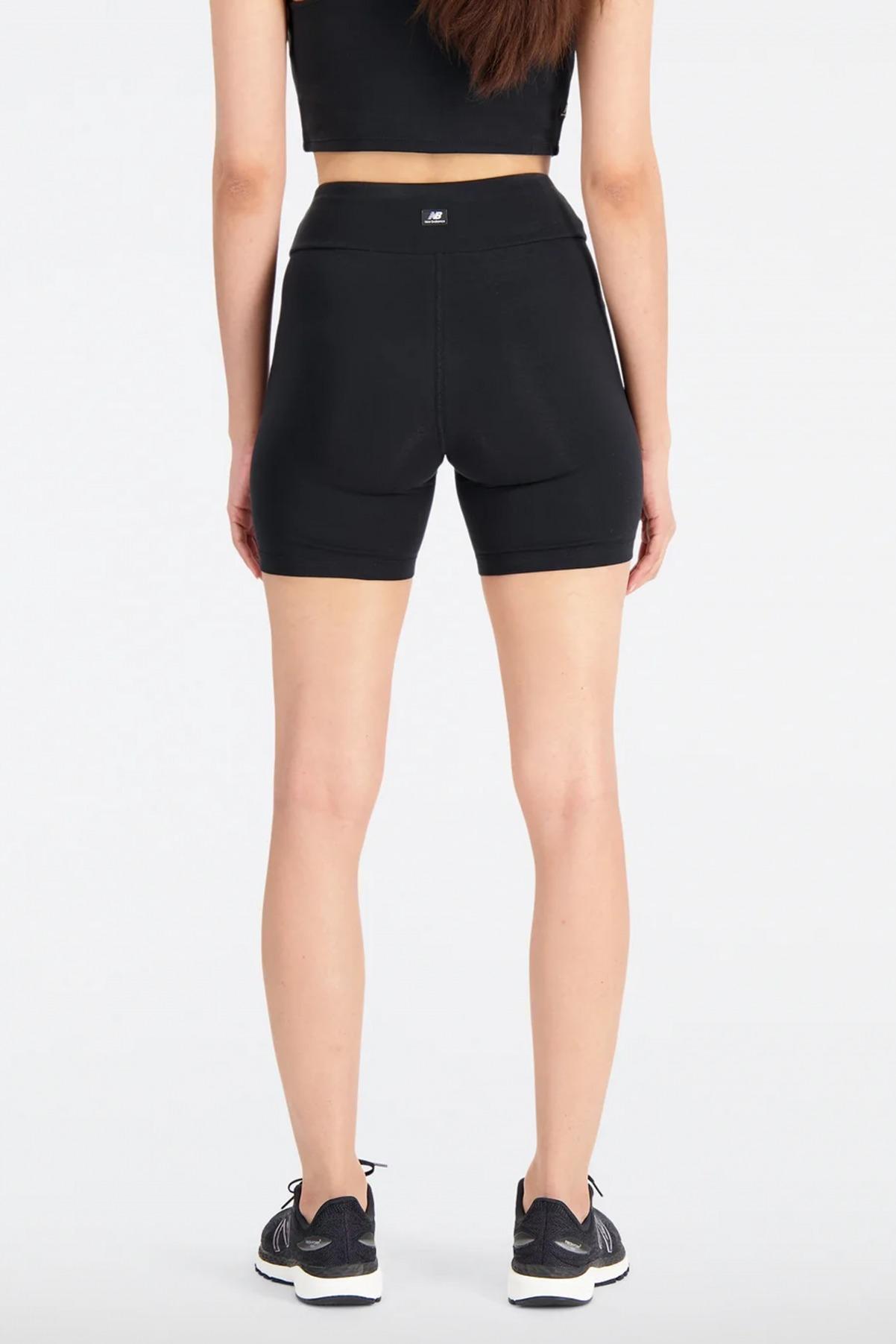 NEW BALANCE FITTED SHORT en color NEGRO (1)