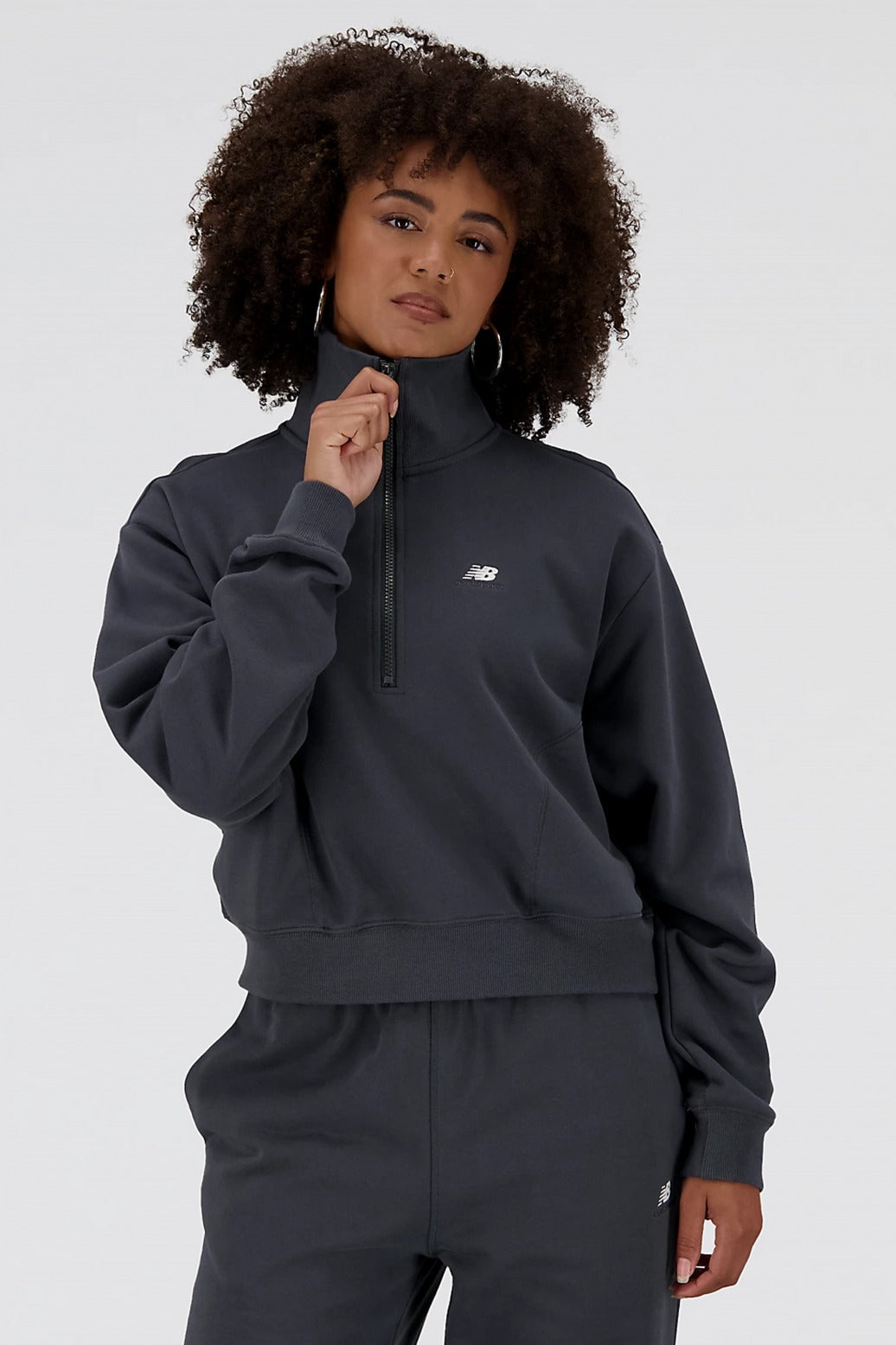 NEW BALANCE ATHLETICS FRENCH TERRY en color GRIS (1)