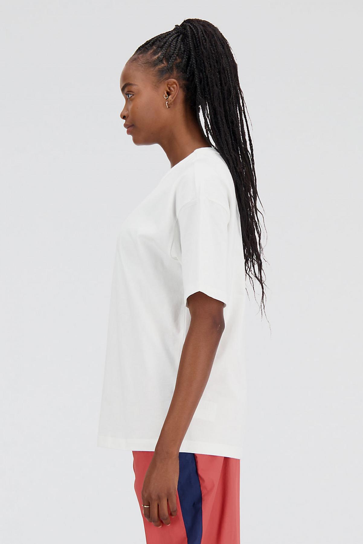 NEW BALANCE ATHLETICS OVERSIZED T-SHIRT en color BLANCO (2)
