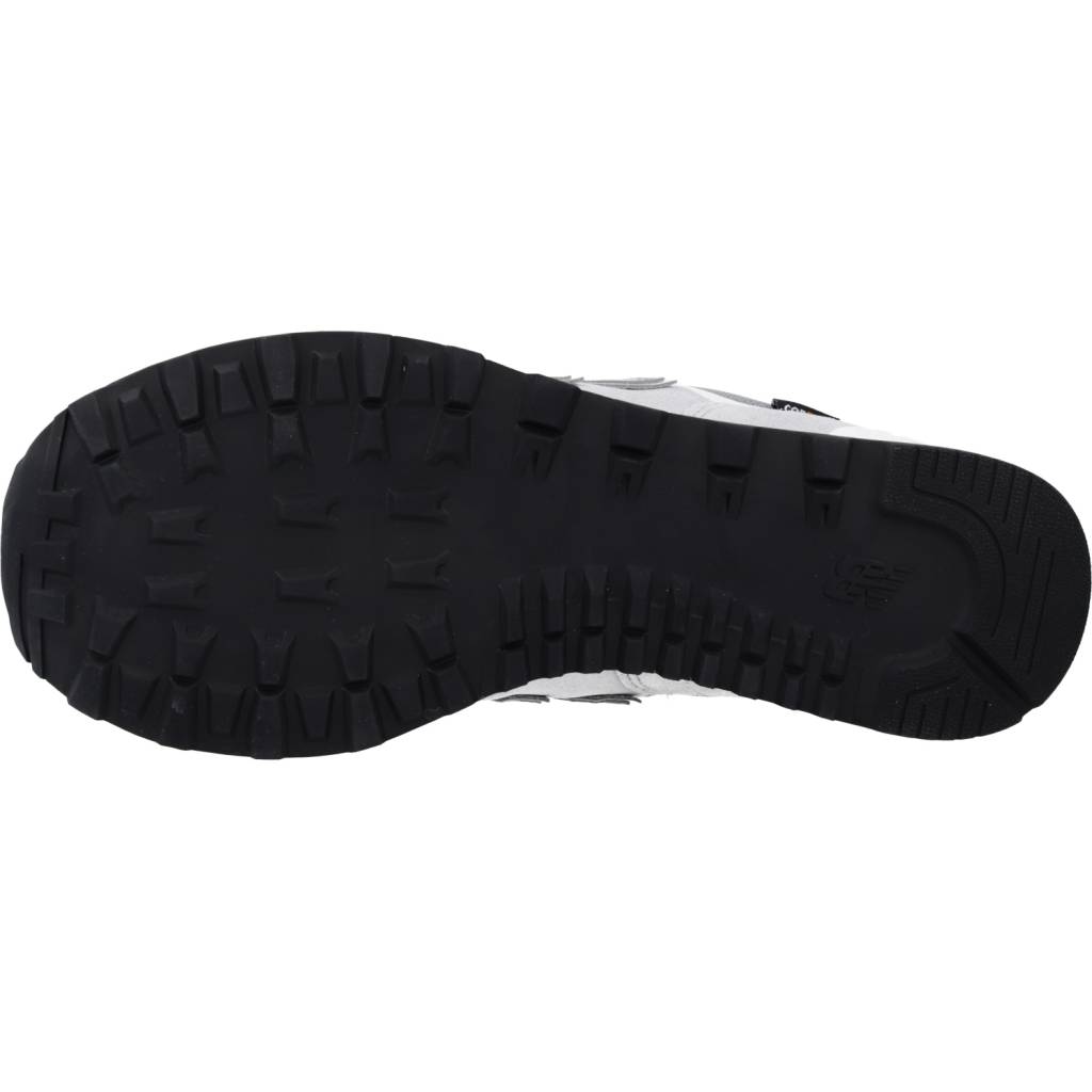 NEW BALANCE U KBR en color GRIS (9)