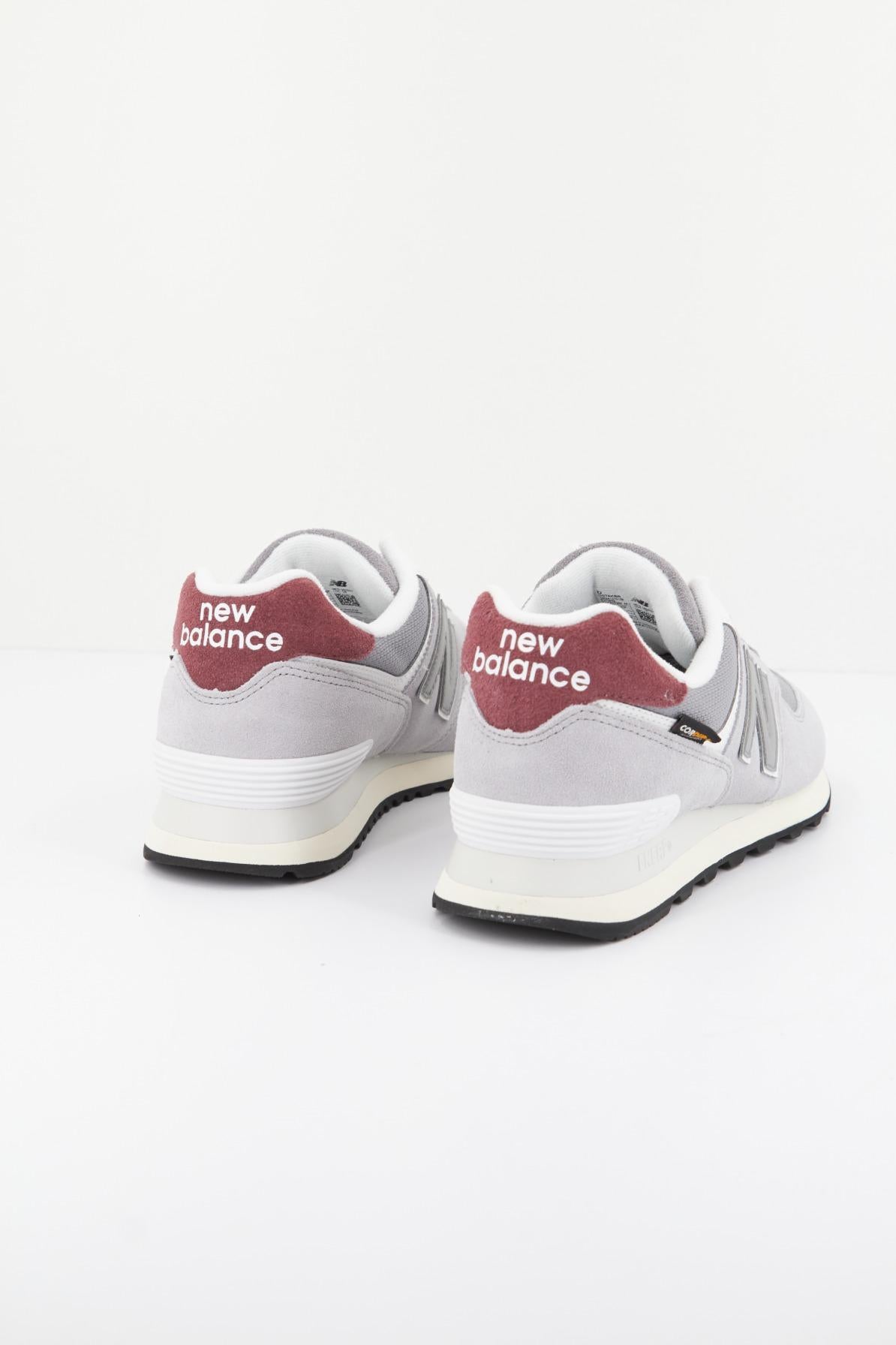 NEW BALANCE U KBR en color GRIS (3)