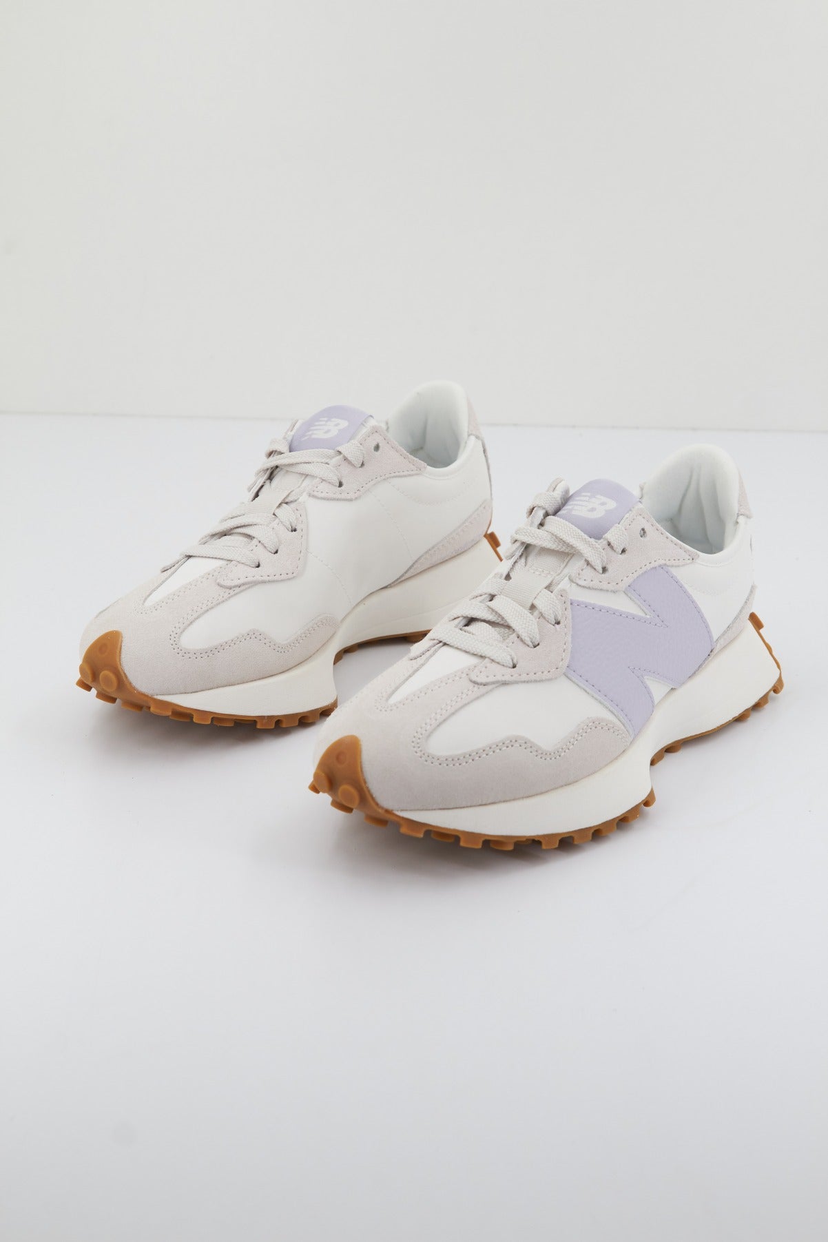 NEW BALANCE WSOS en color BEIS (3)