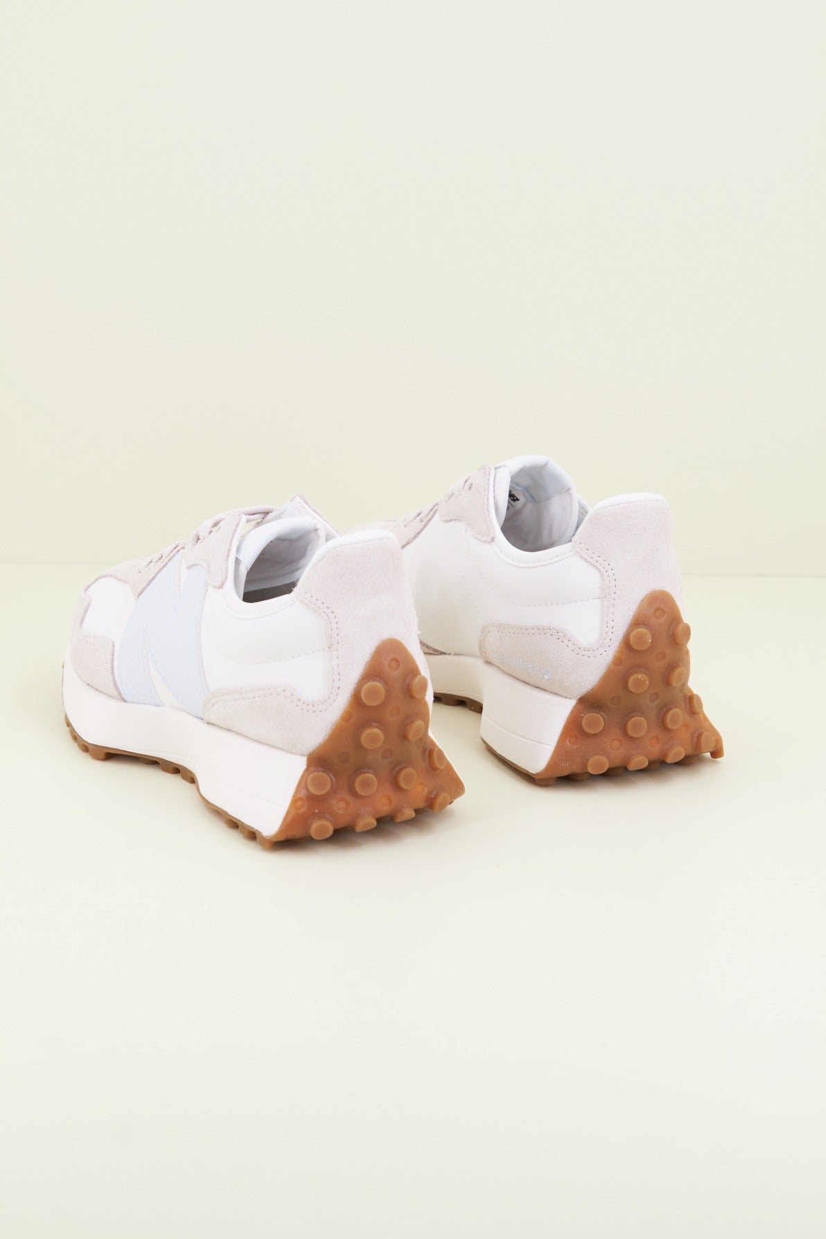 NEW BALANCE WSOT en color BEIS (4)