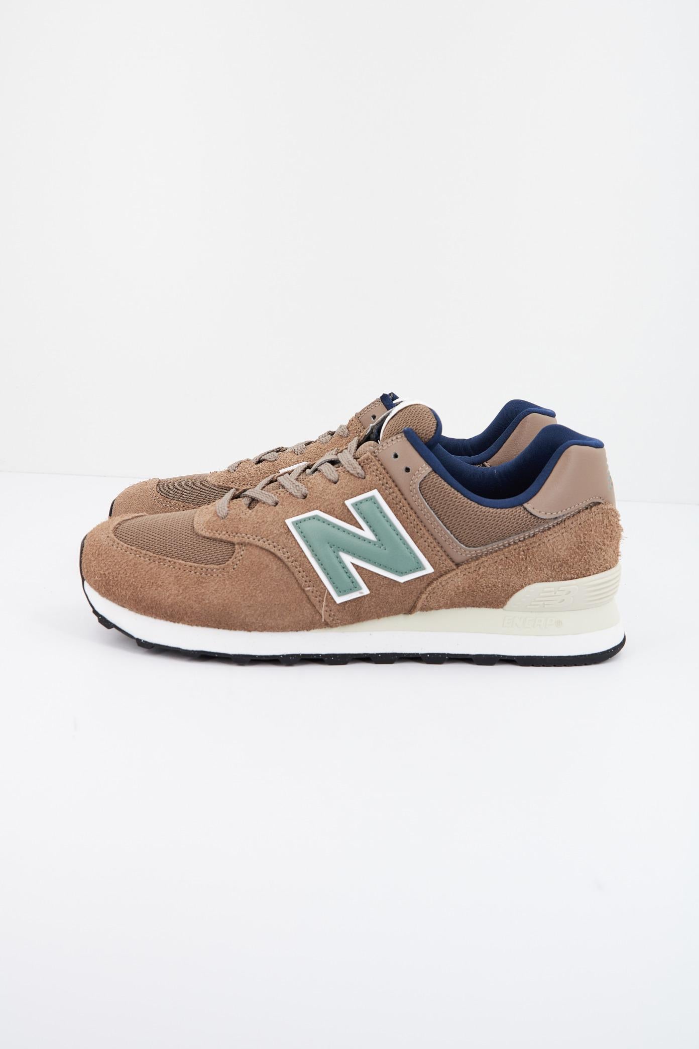 NEW BALANCE U SBB en color MARRON (1)