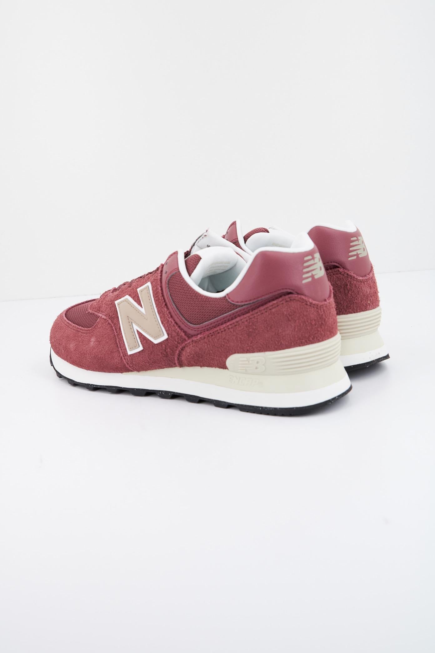 NEW BALANCE U SMB en color ROJO (3)