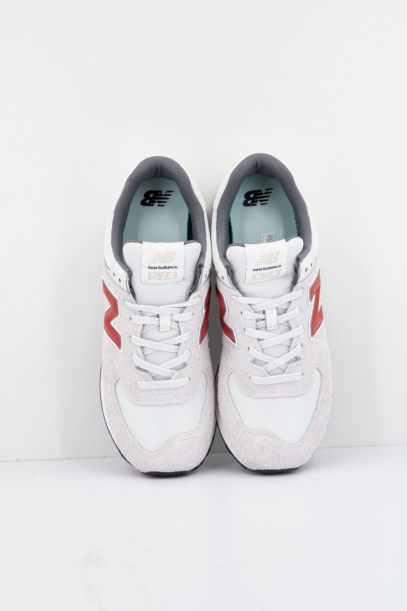 NEW BALANCE U SOR en color BLANCO (2)