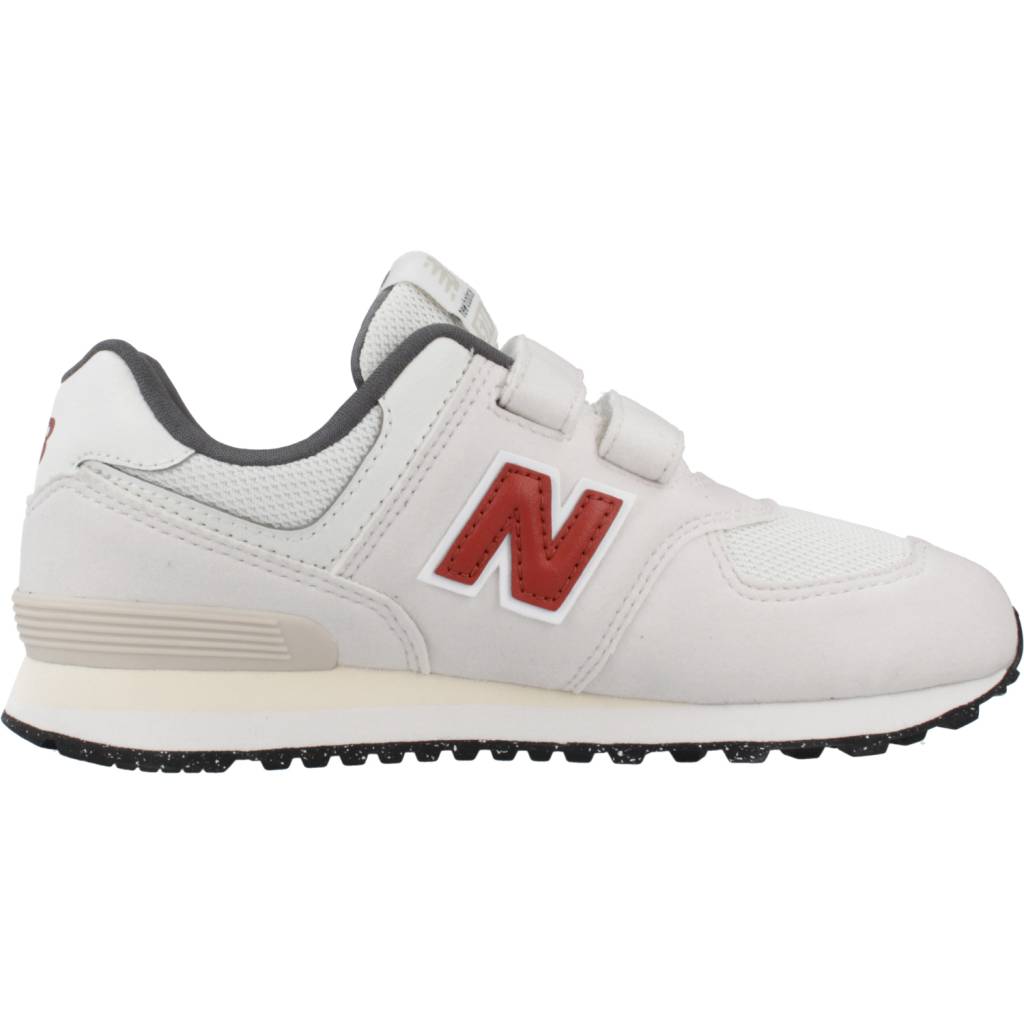 NEW BALANCE PV SRO en color BLANCO (7)
