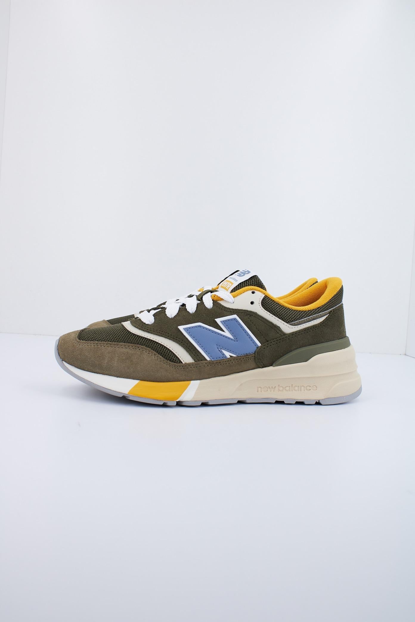 NEW BALANCE U RBB en color VERDE (1)
