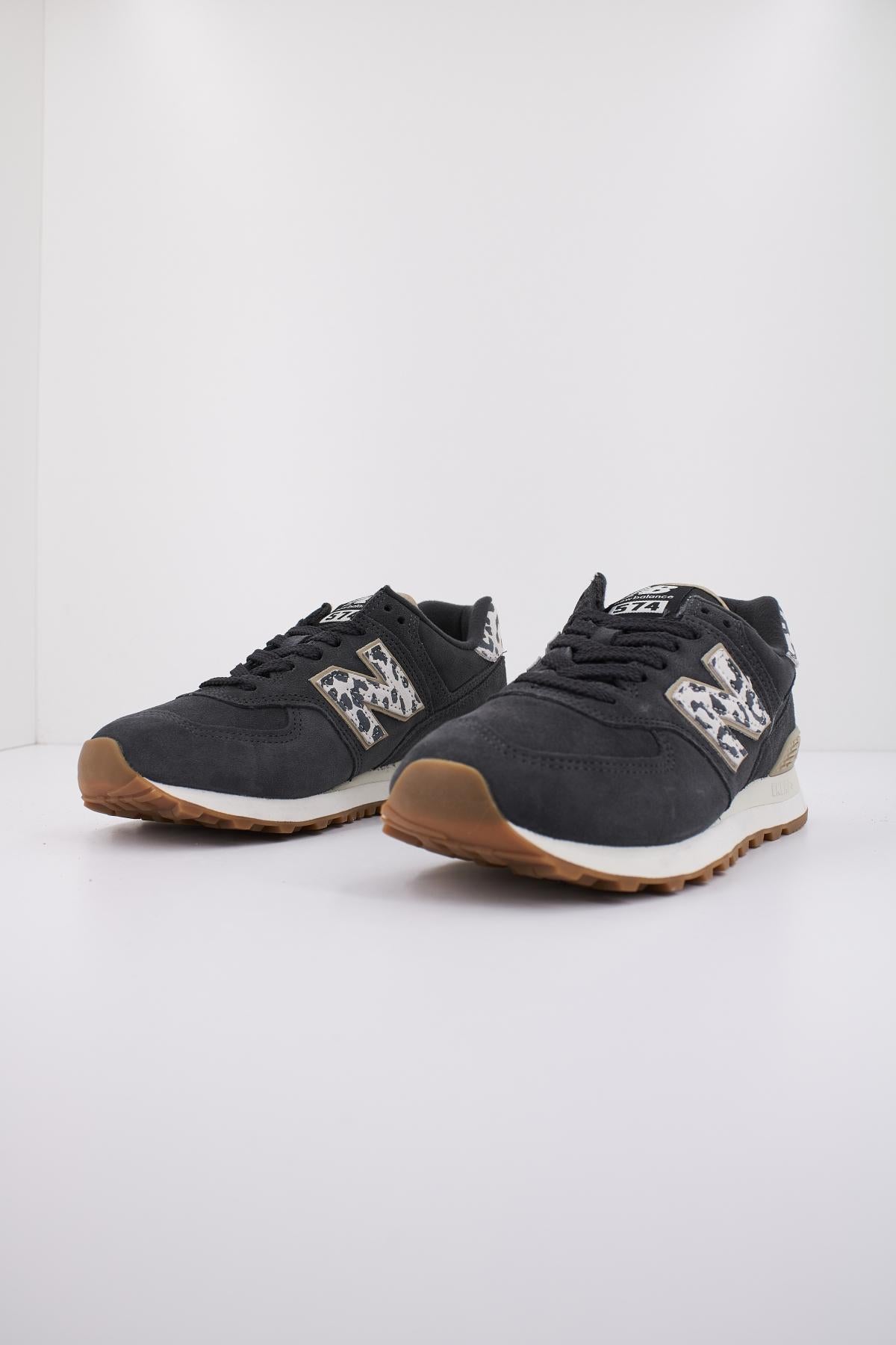 NEW BALANCE WL XE en color GRIS (2)