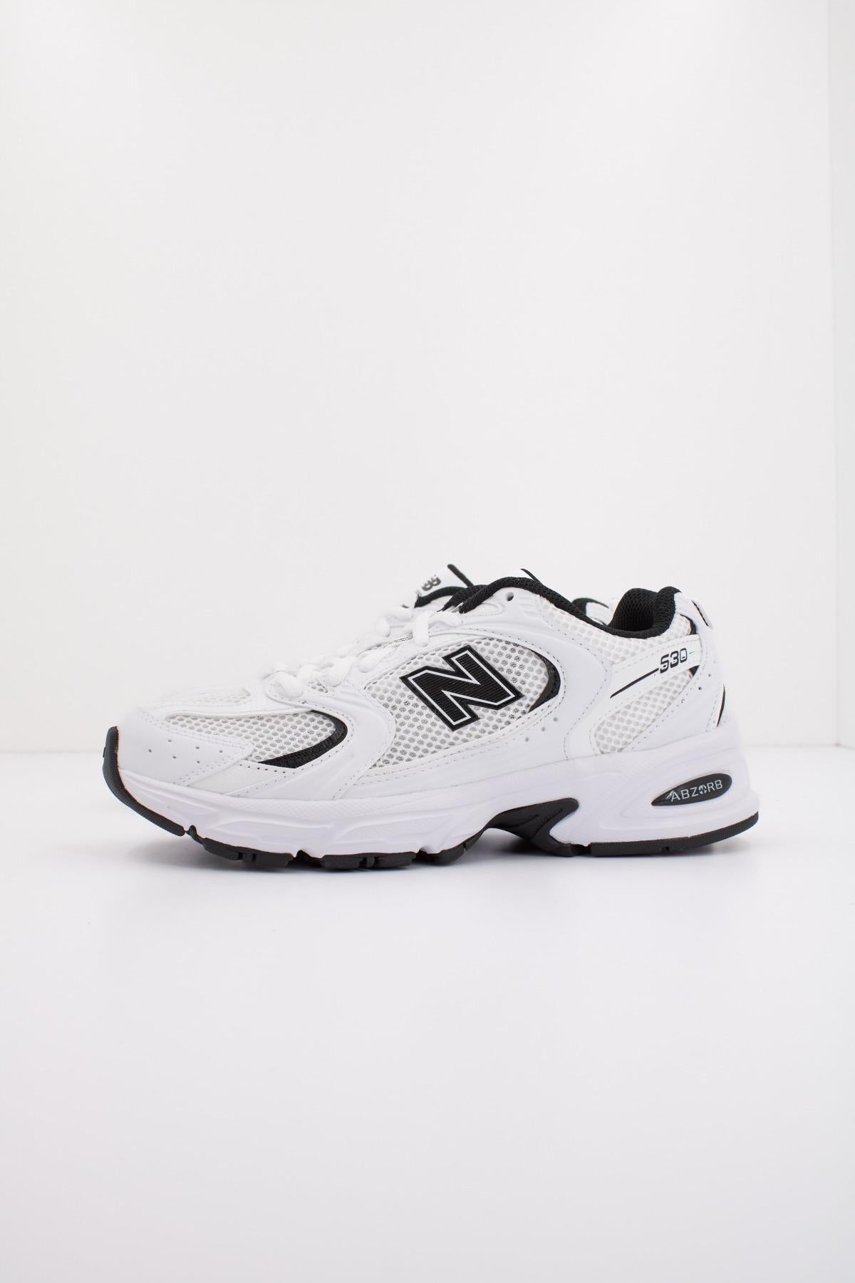 NEW BALANCE MR EWB en color BLANCO (1)