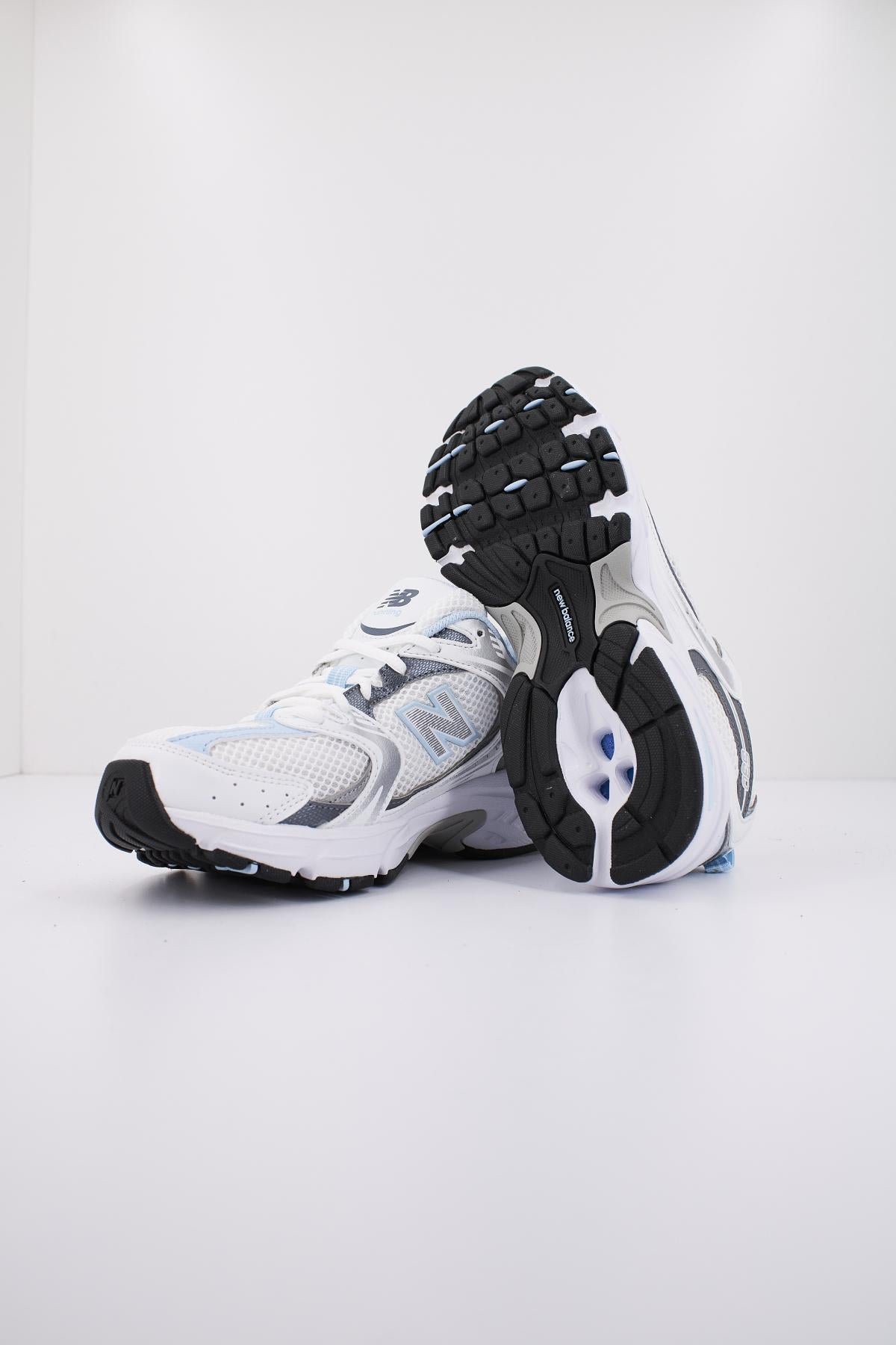 NEW BALANCE MR RA en color BLANCO (4)
