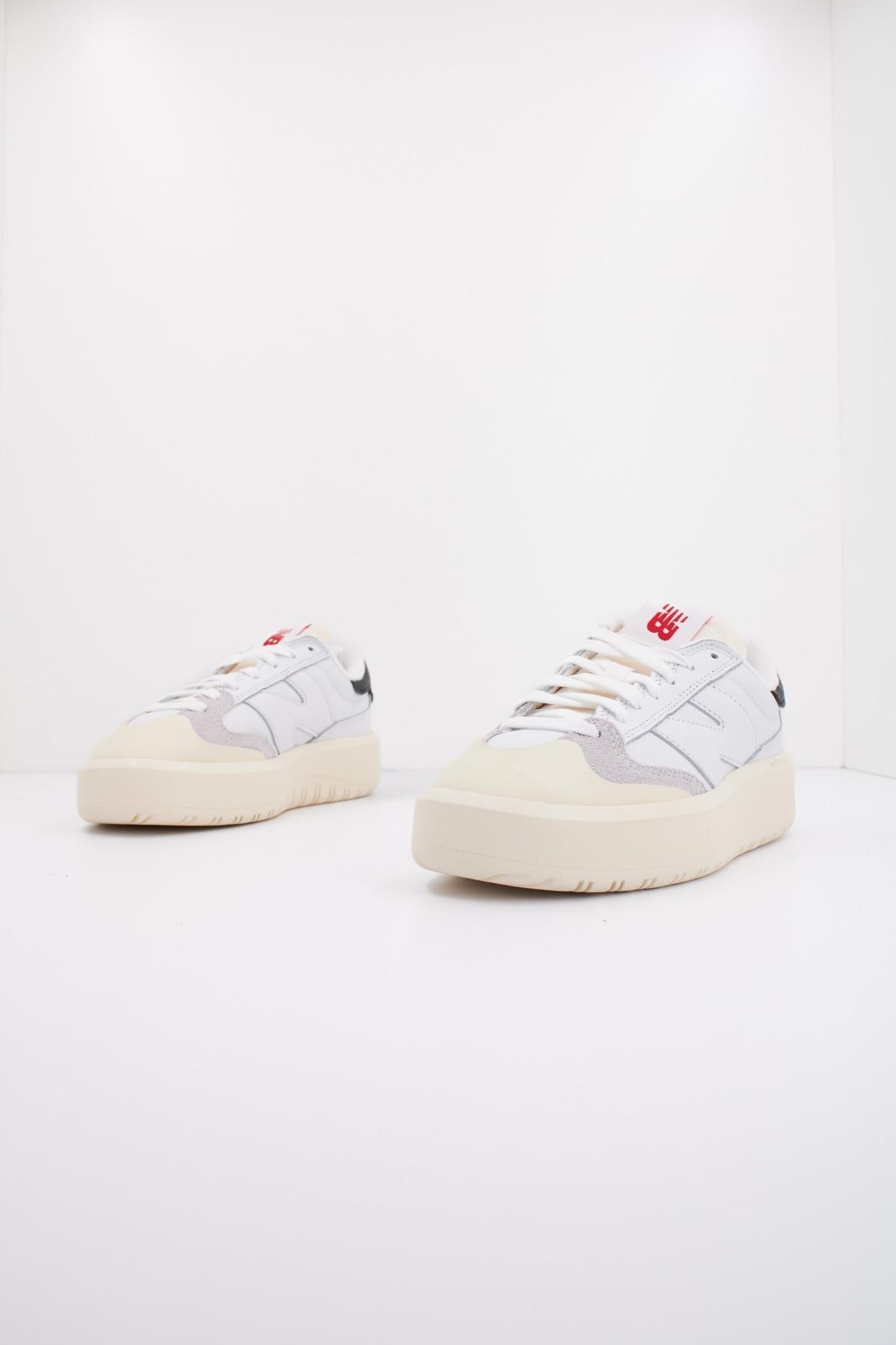 NEW BALANCE CT OD en color BLANCO (2)