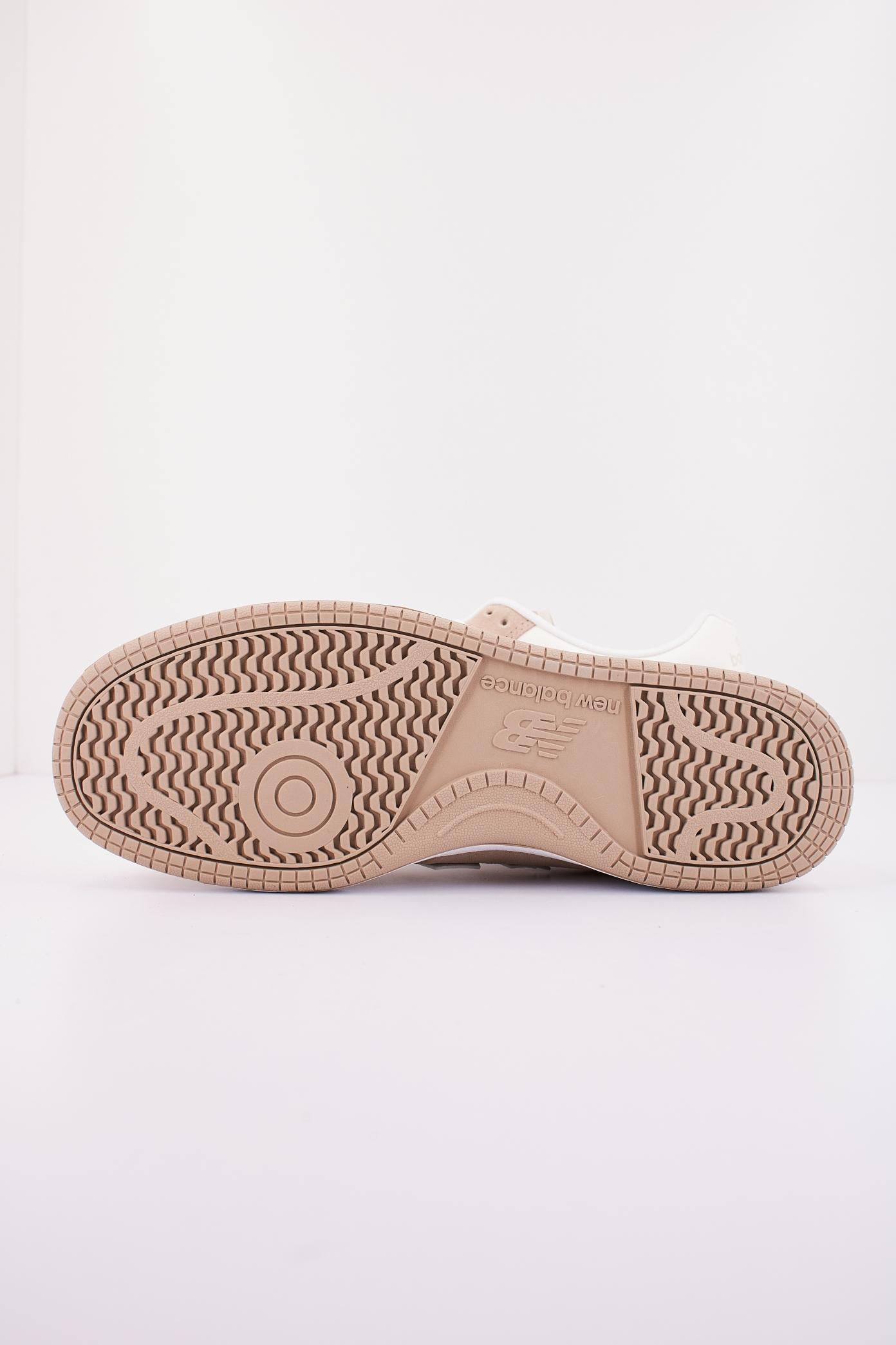 NEW BALANCE BB en color MARRON (4)