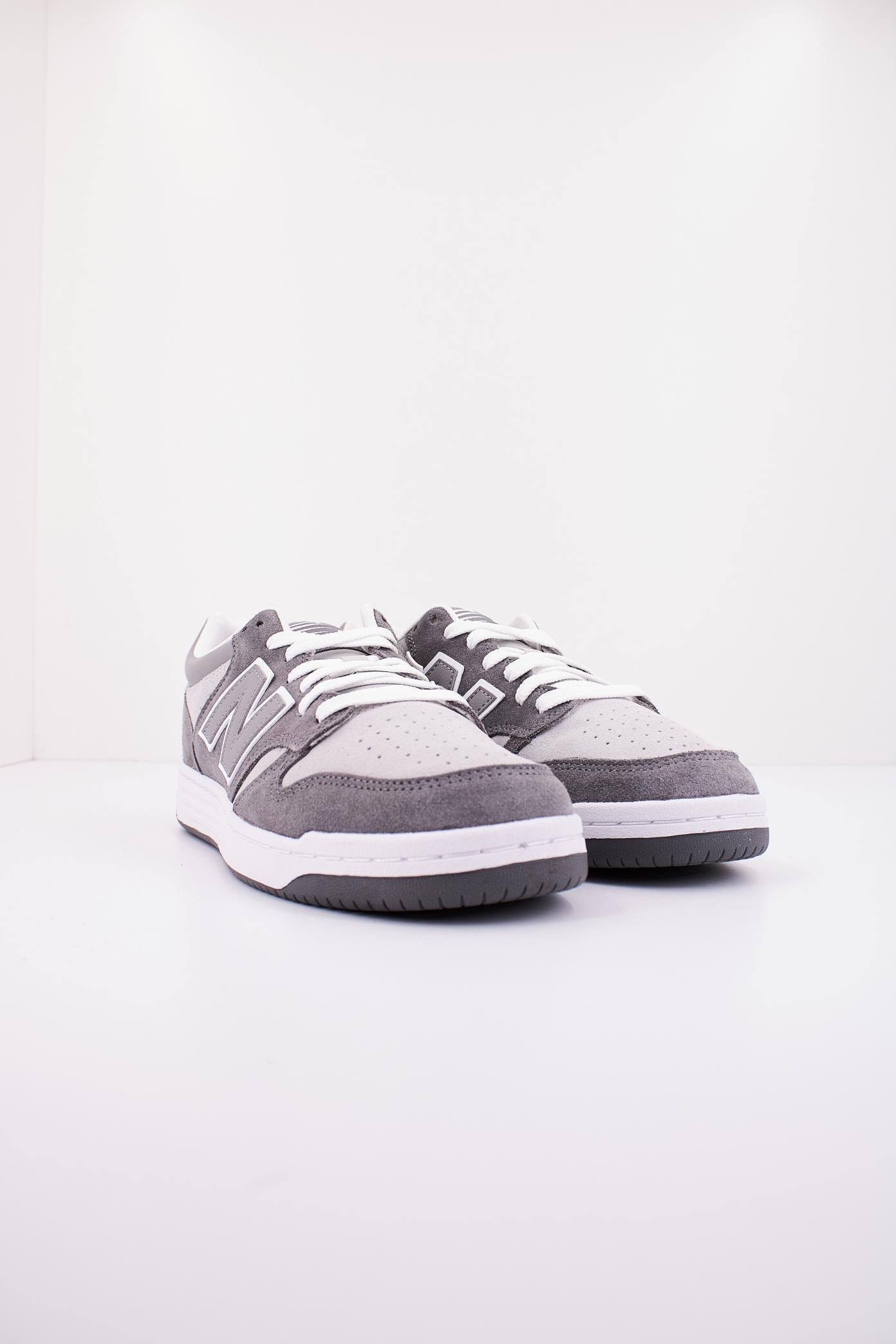 NEW BALANCE BB en color GRIS (2)