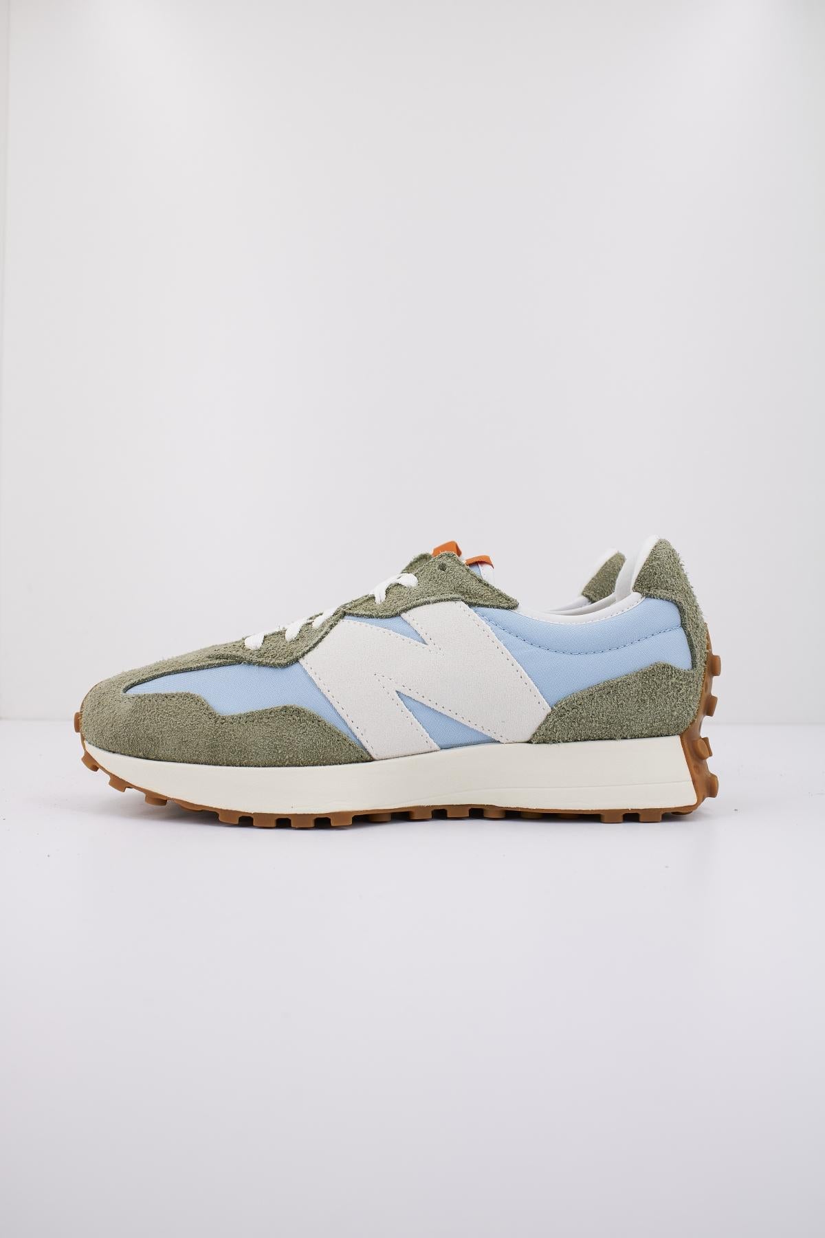 NEW BALANCE U SC en color VERDE (1)