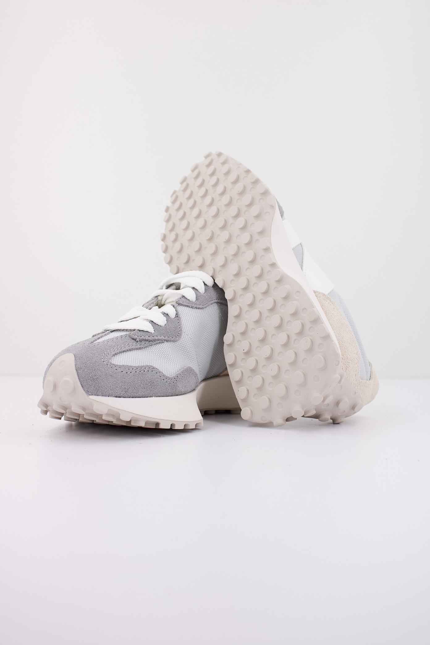 NEW BALANCE RUNNING INSPIRED en color GRIS (4)