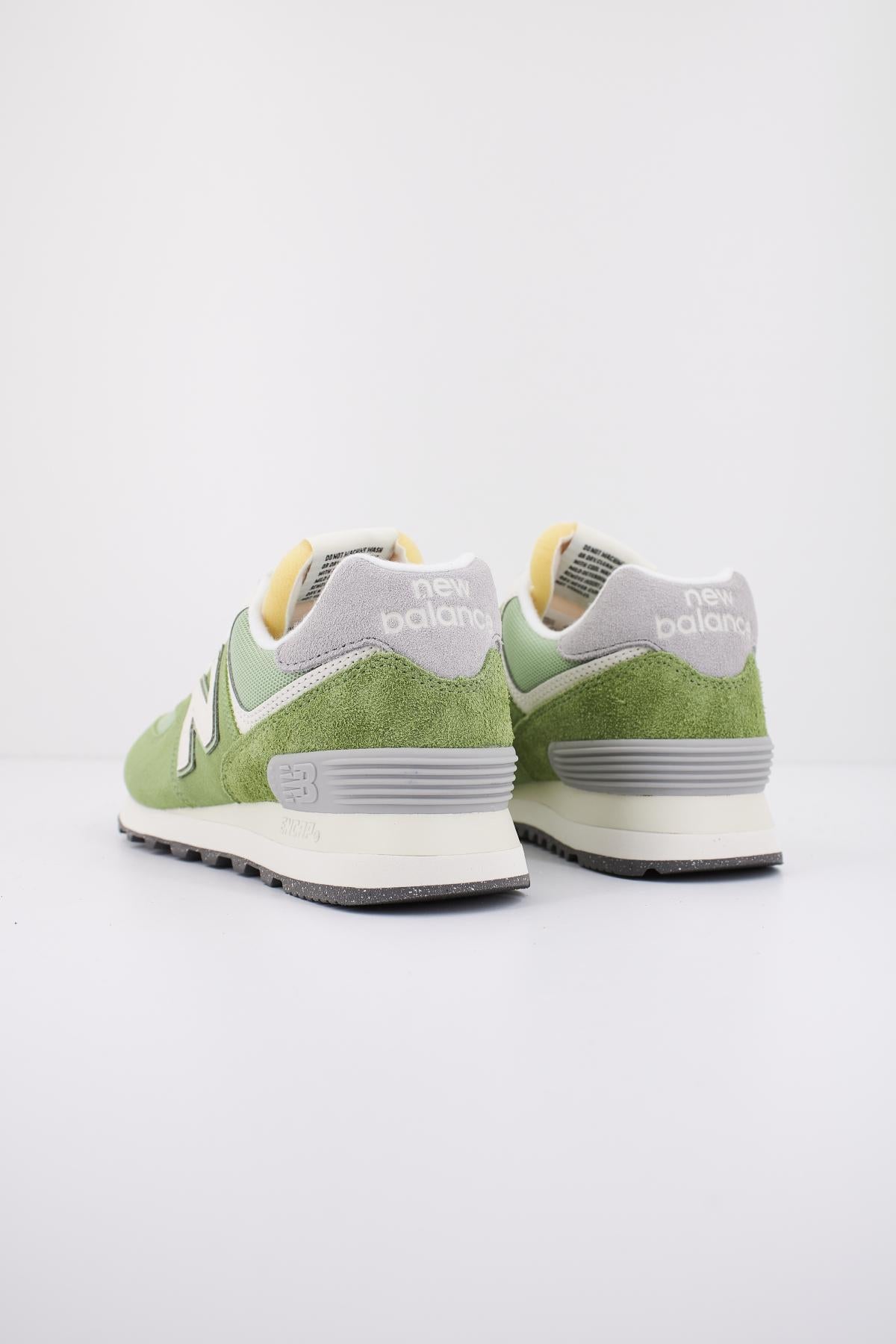 NEW BALANCE U RCC en color VERDE (3)