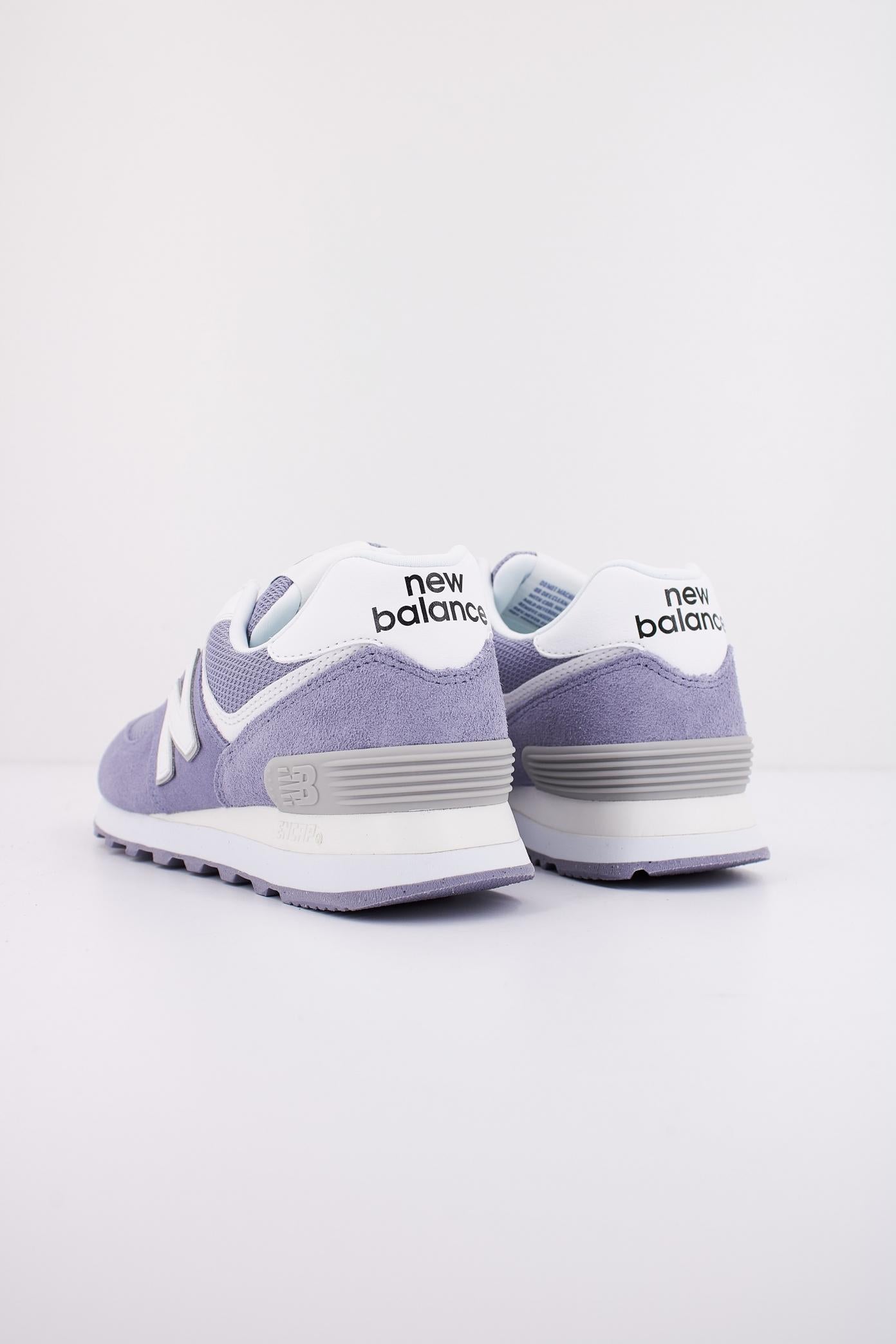 NEW BALANCE U RWE en color VIOLETA (3)