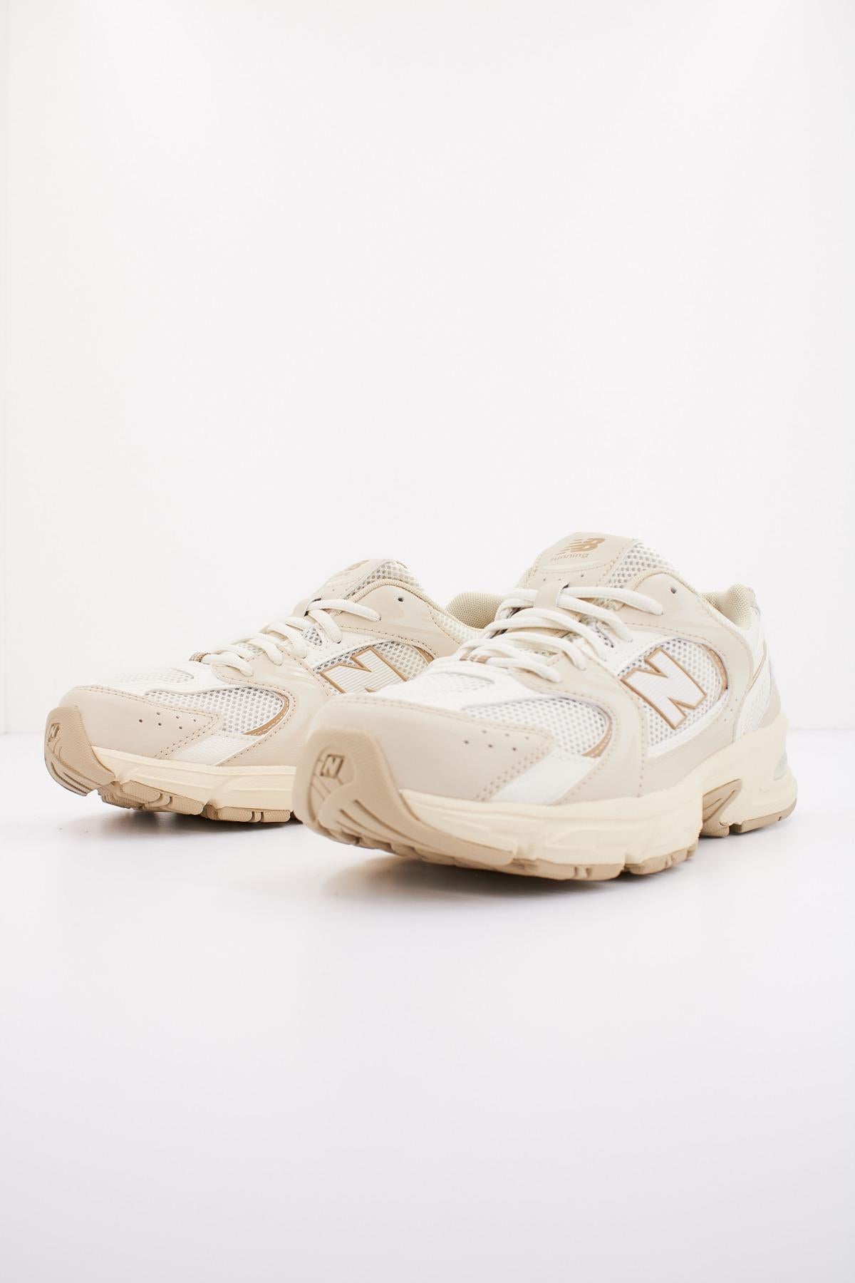 NEW BALANCE GR AA en color BEIS (2)