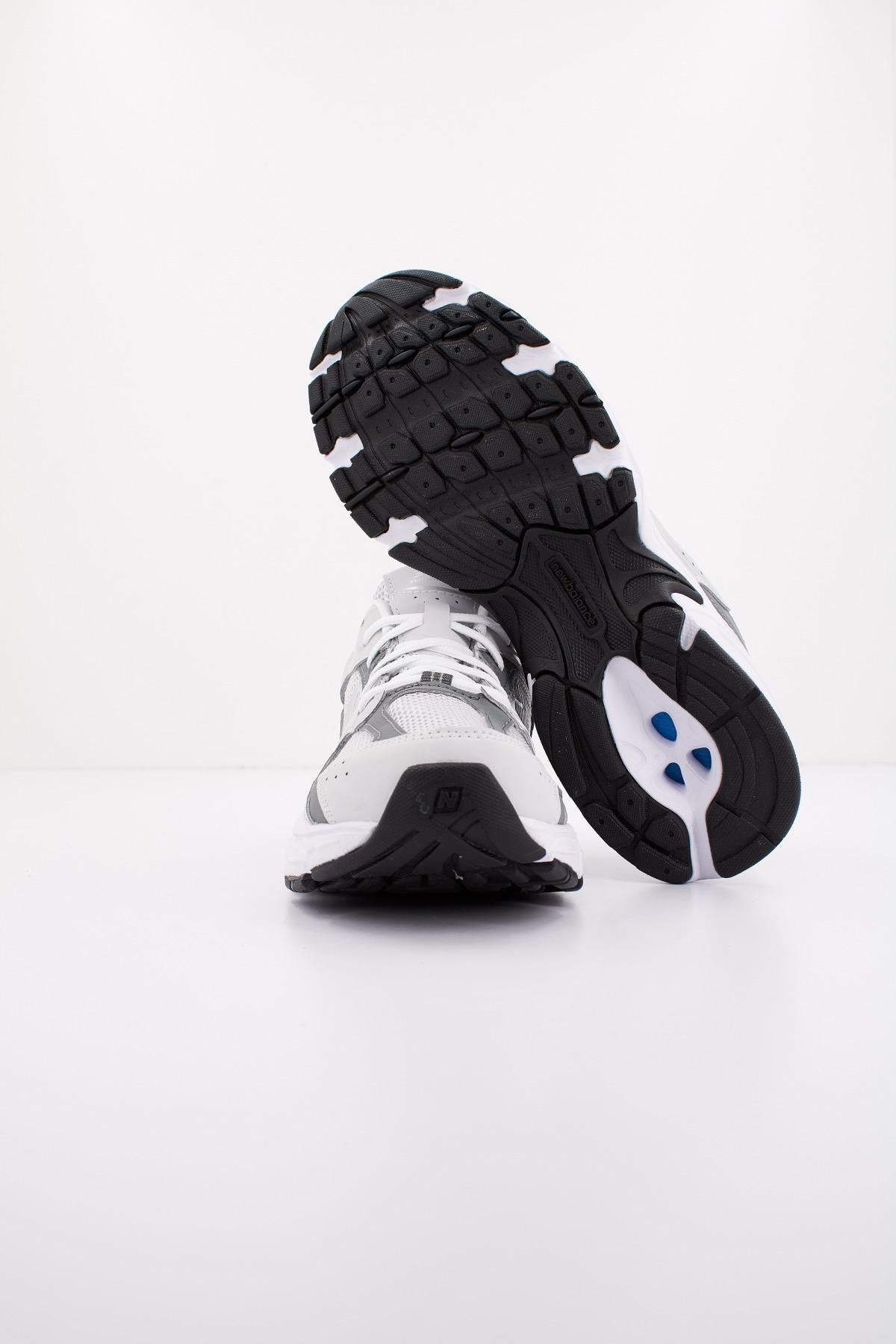 NEW BALANCE GR CB en color GRIS (4)
