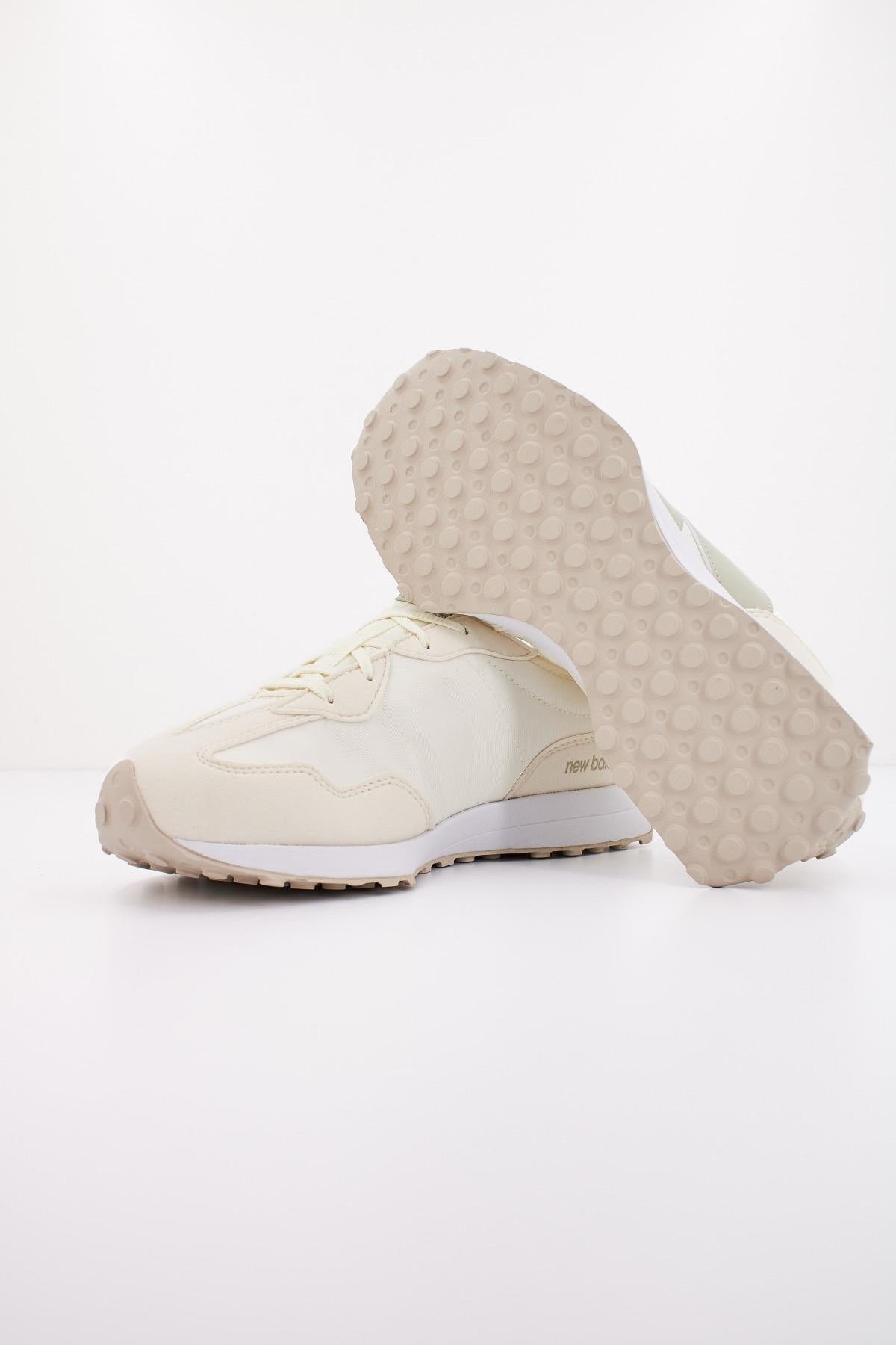 NEW BALANCE GS AOT en color BEIS (3)