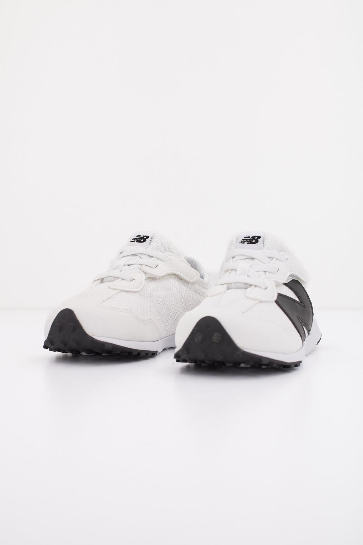 NEW BALANCE NW CWB en color BLANCO (2)