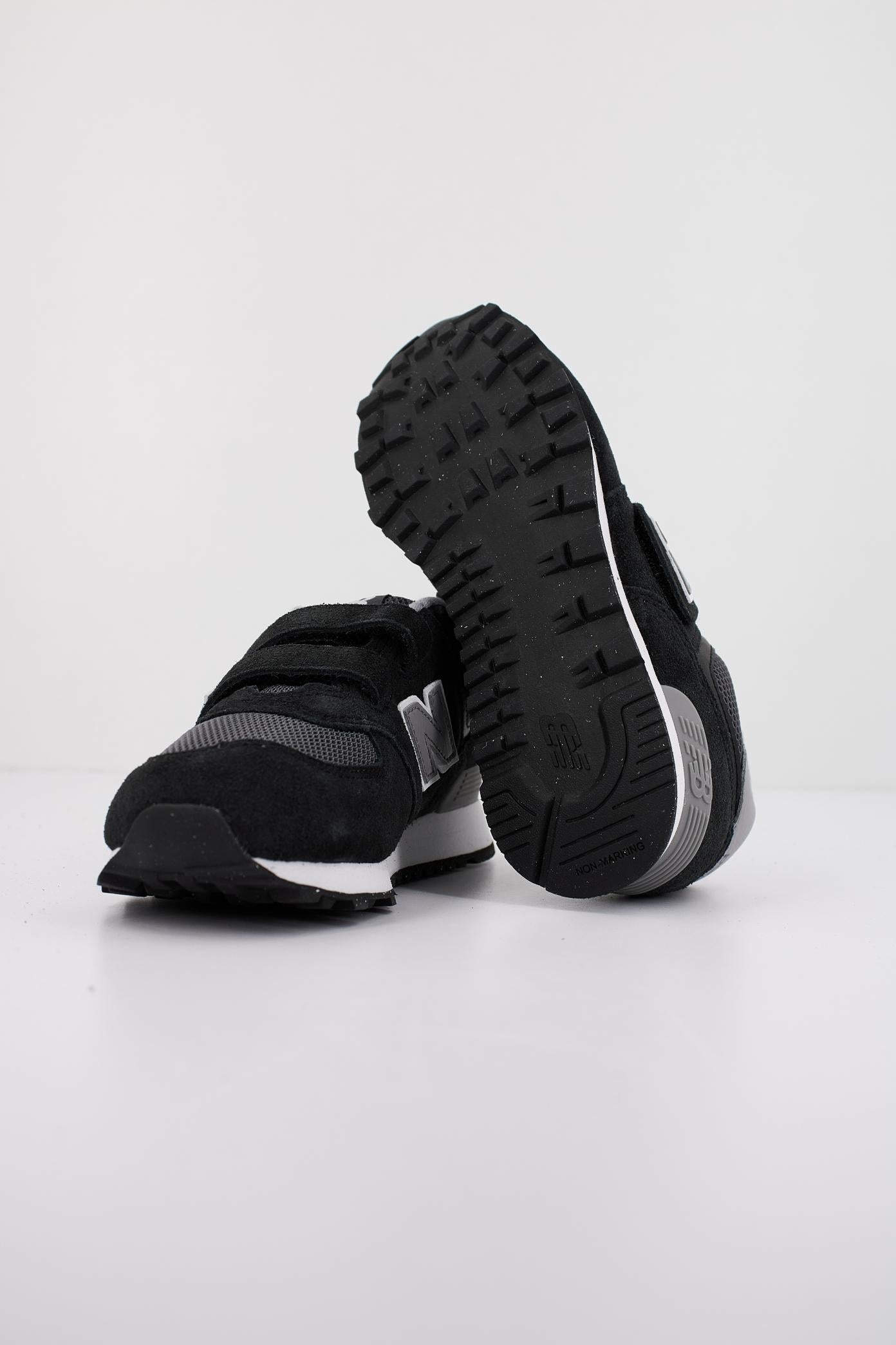 NEW BALANCE PV TWE en color NEGRO (4)
