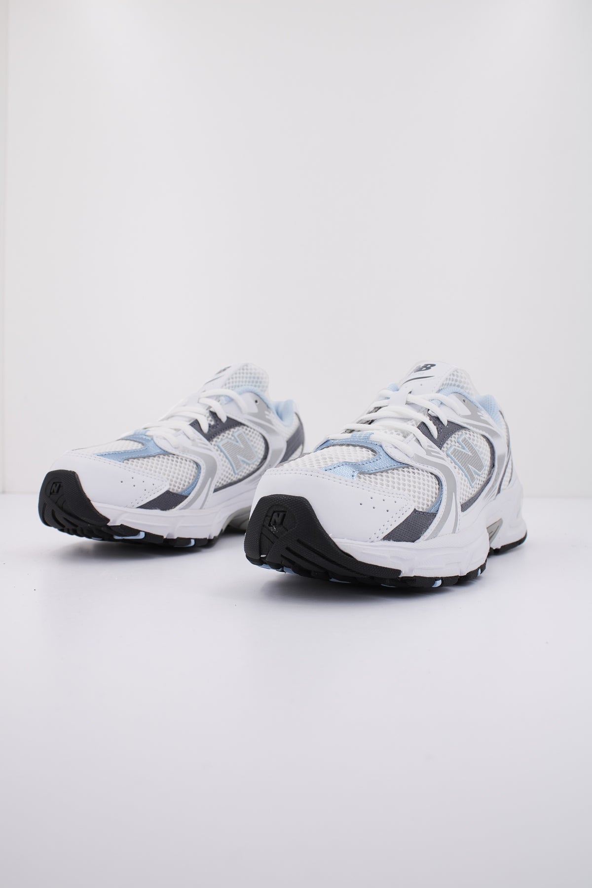 NEW BALANCE GR RA KIDS en color BLANCO (2)