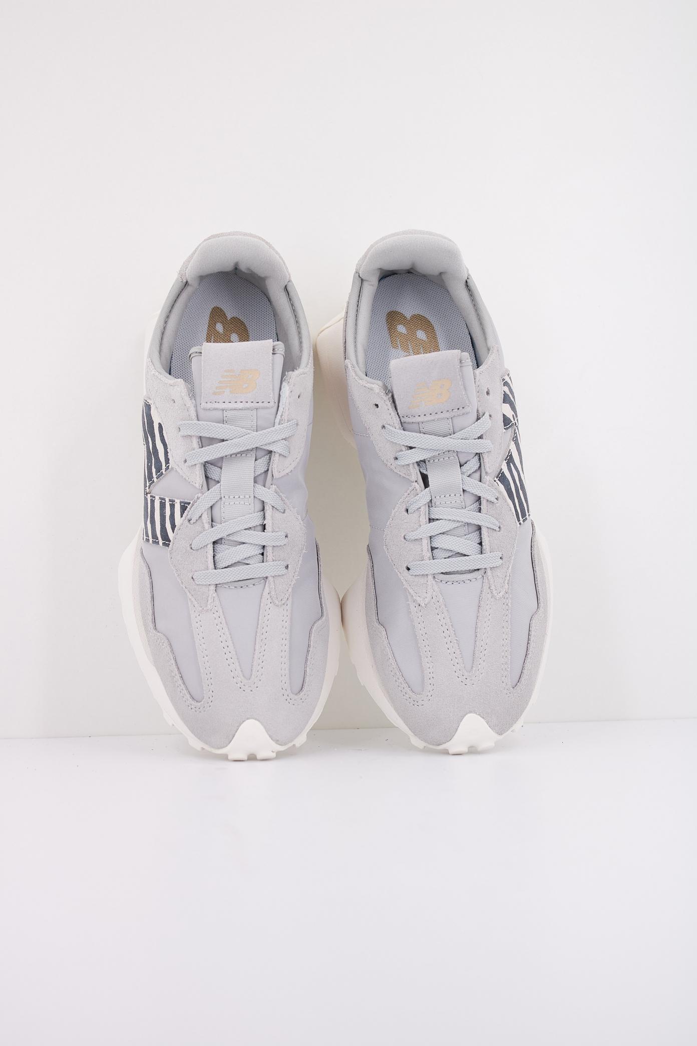NEW BALANCE WS PI en color GRIS (3)